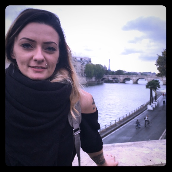 Meet your Posher, Christi - Picture 1 of 1